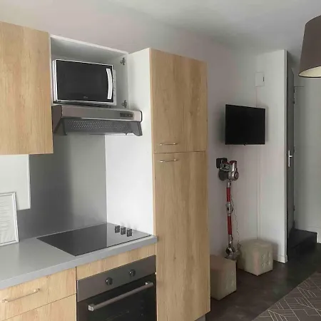 T2 Cyclamen Independent Apartment